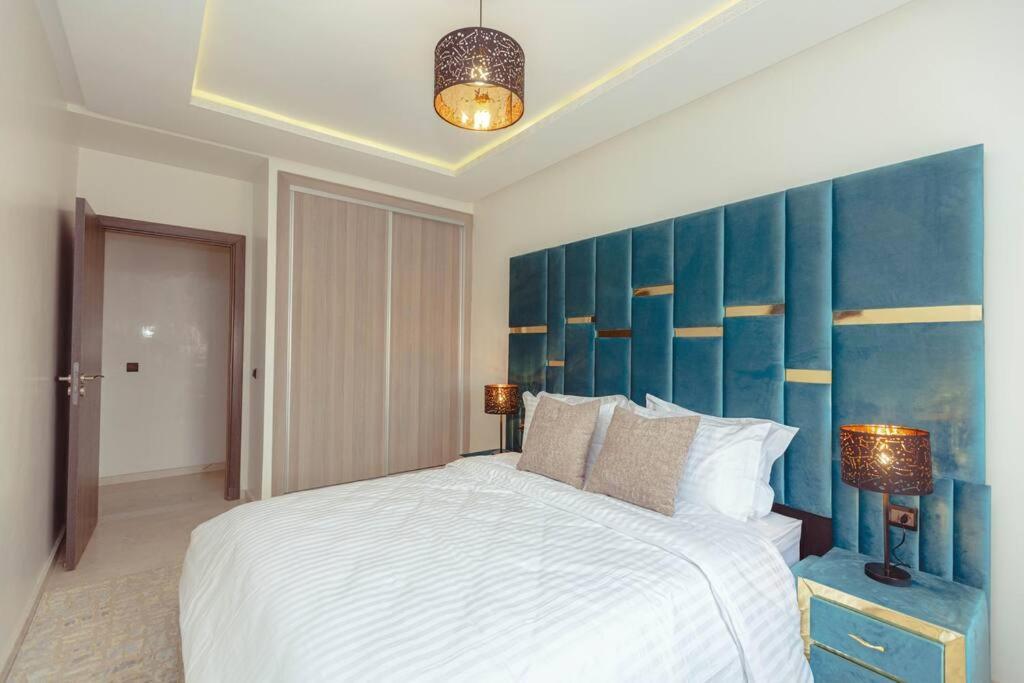 Cozy 2-Bedroom Apartment In Gueliz, Marrakech Марракеш Экстерьер фото