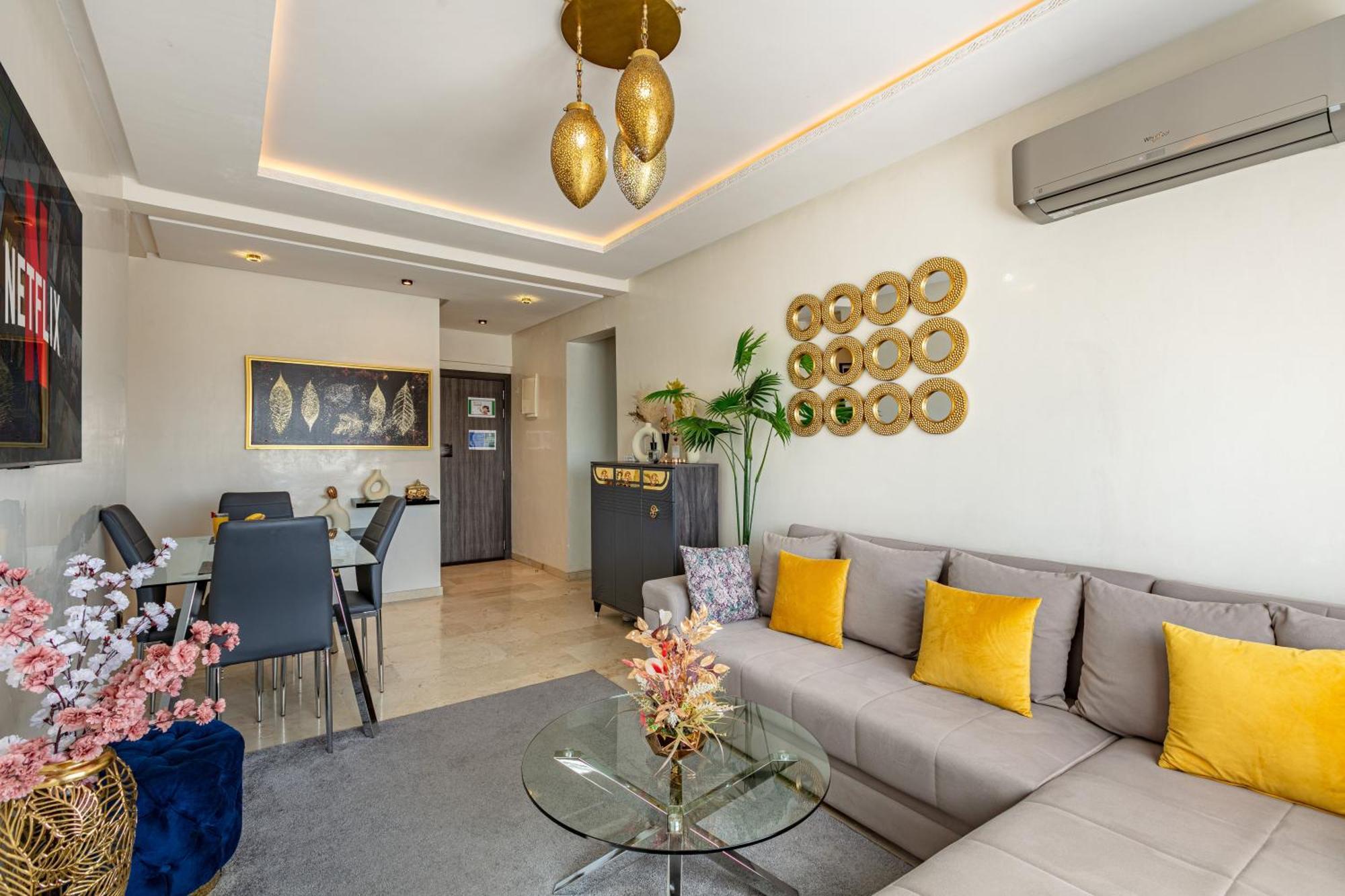 Cozy 2-Bedroom Apartment In Gueliz, Marrakech Марракеш Экстерьер фото